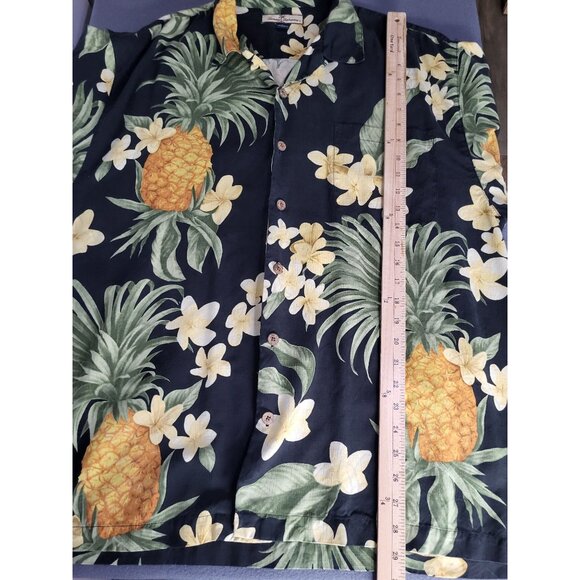 Tommy Bahama Men's XL Silk Floral Hawaiian Shirt Pineapples Tropical Resort - Picture 5 of 6